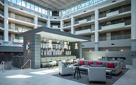 Hilton Suites Brentwood